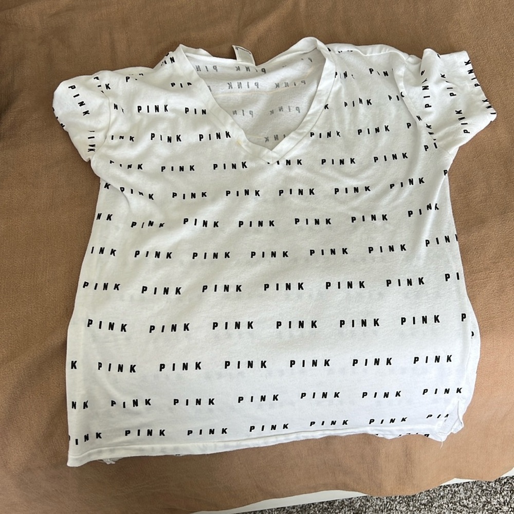 PINK VICTORIA SECRET SMALL SHIRT ( oversized fit )
